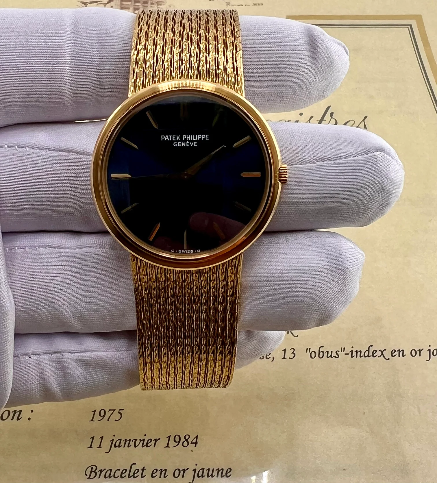Patek Philippe Calatrava Yellow Gold Blue Dial Extract from the Archives 2016 3606/2 1984